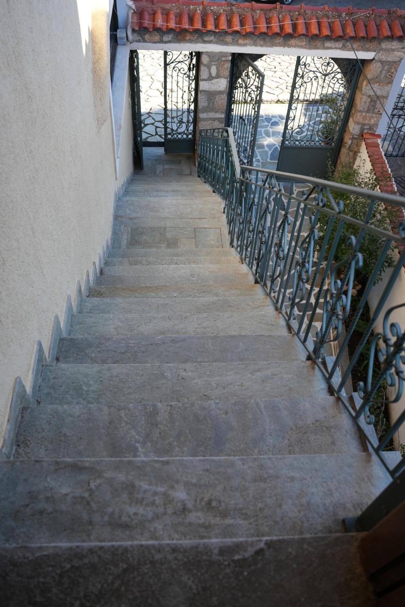 Guesthouse Doma Est 1991 Arachova Exterior foto